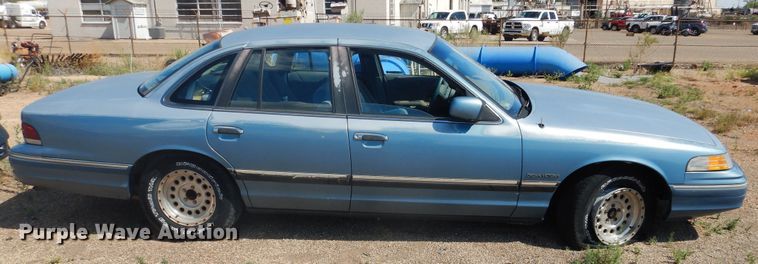 image for item HO9862 1993 Ford Crown Victoria