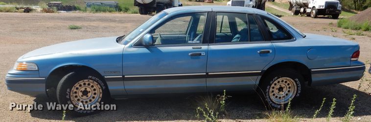 image for item HO9862 1993 Ford Crown Victoria