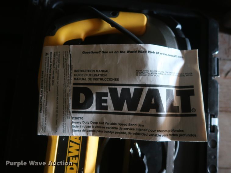 image for item HT9516 (20) electric saws and sanders