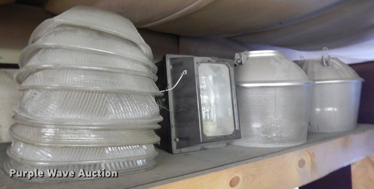 image for item HV9754 Lights