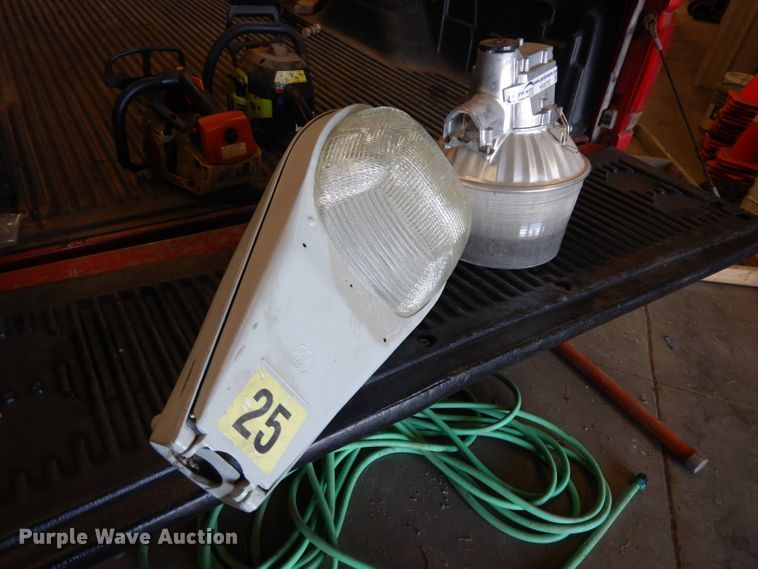 image for item HV9757 Light fixtures