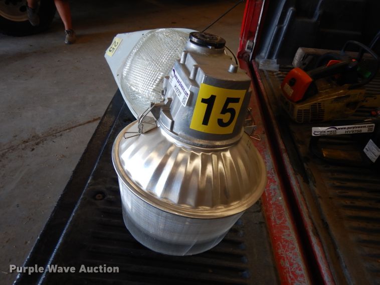 image for item HV9757 Light fixtures