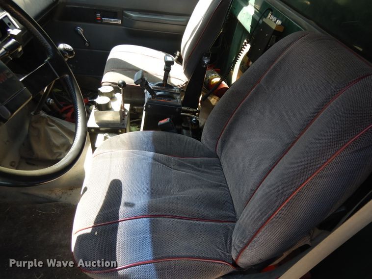 image for item HV9760 1990 GMC TopKick C6000  dump truck