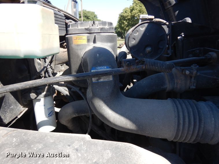 image for item HV9760 1990 GMC TopKick C6000  dump truck