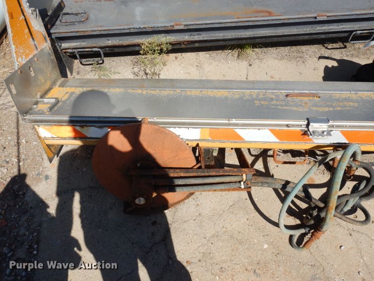 image for item HV9760 1990 GMC TopKick C6000  dump truck