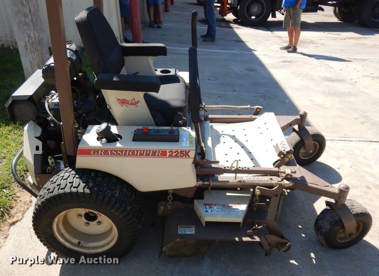 image for item HV9762 Grasshopper 225K ZTR lawn mower