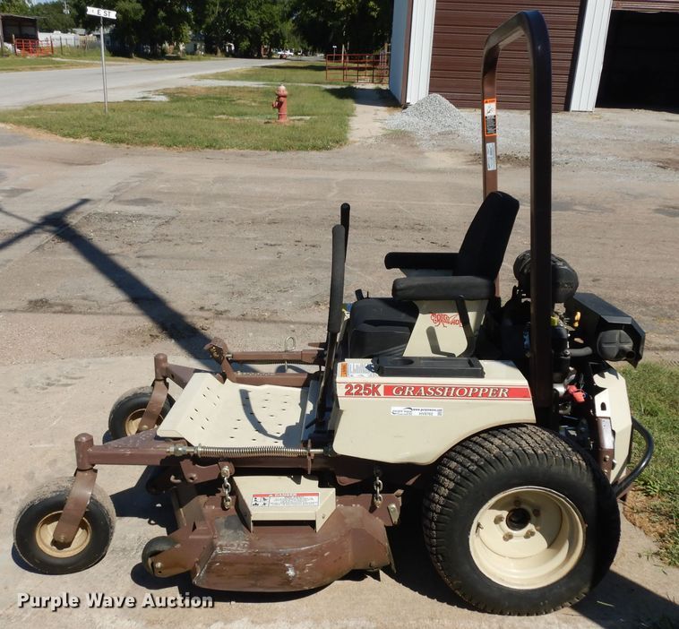 image for item HV9762 Grasshopper 225K ZTR lawn mower