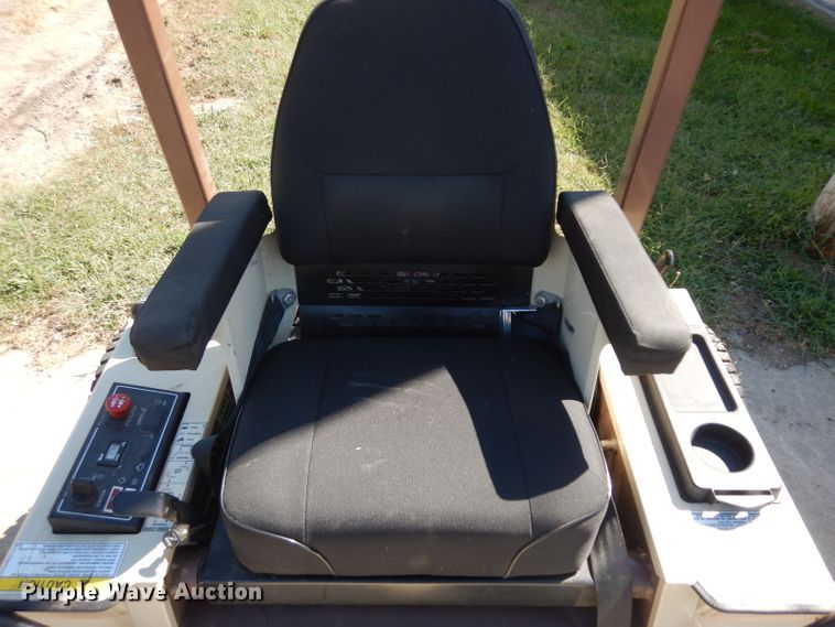 image for item HV9762 Grasshopper 225K ZTR lawn mower