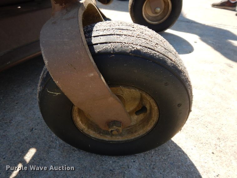 image for item HV9762 Grasshopper 225K ZTR lawn mower