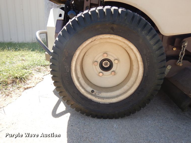 image for item HV9762 Grasshopper 225K ZTR lawn mower