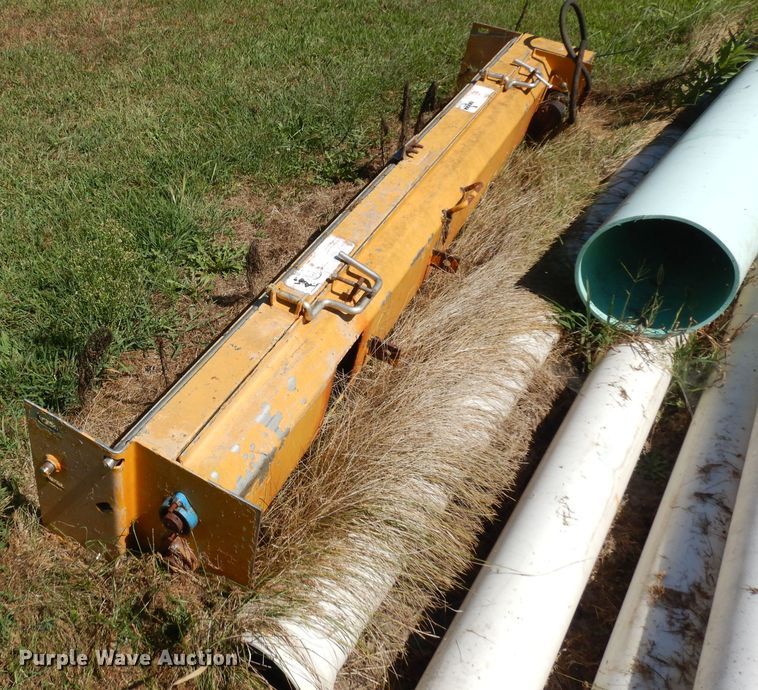 image for item HV9763 (2) tailgate sanders