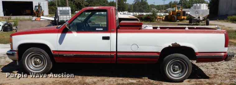 image for item HV9765 1991 Chevrolet C1500  pickup truck