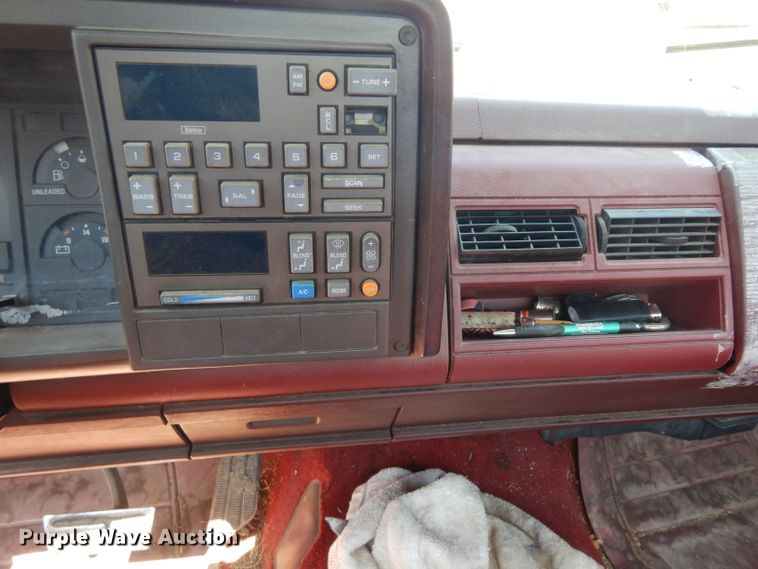 image for item HV9765 1991 Chevrolet C1500  pickup truck