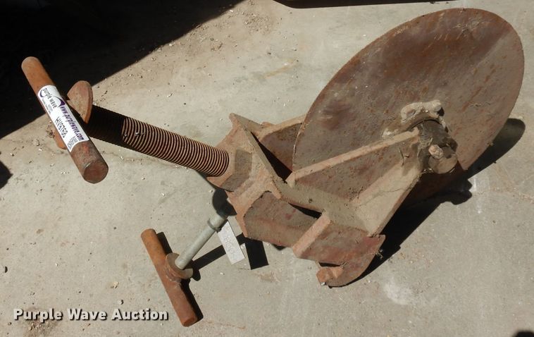 image for item HV9768 Asphalt cutter
