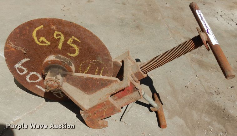 image for item HV9768 Asphalt cutter