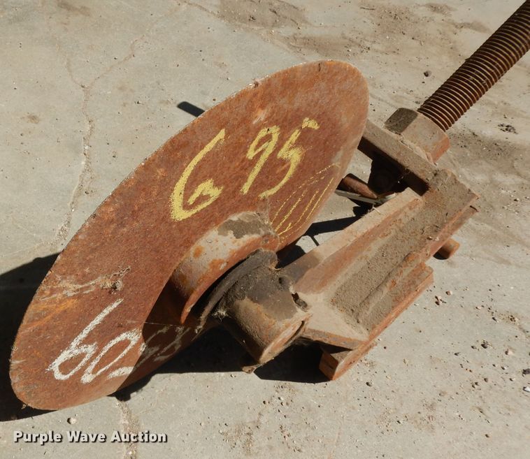 image for item HV9768 Asphalt cutter