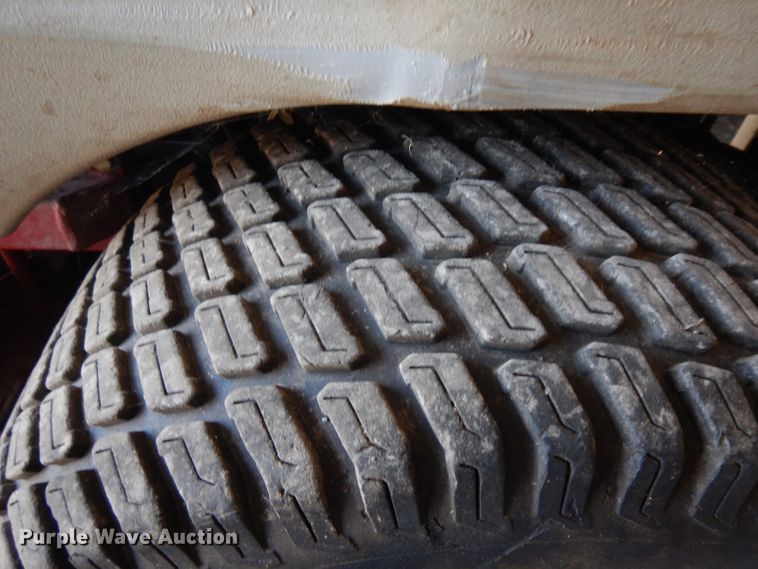 image for item HV9769 Exmark ZTR lawn mower