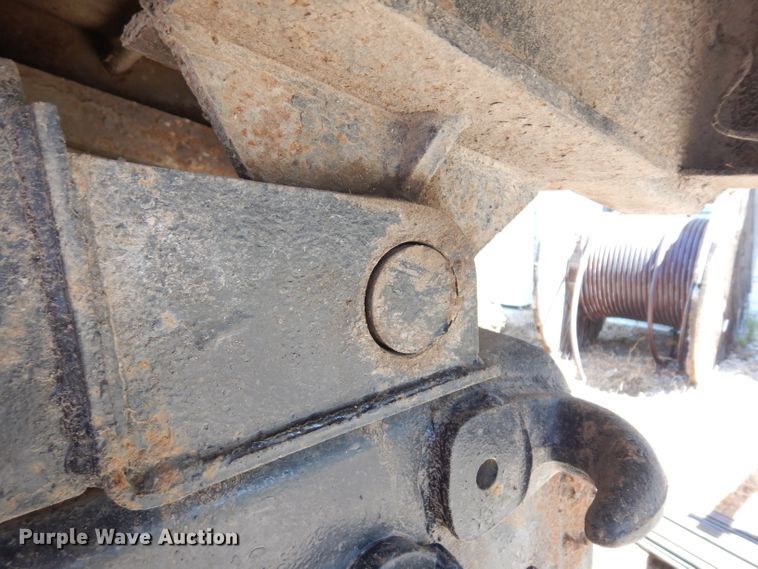 image for item HV9772 1991 Ford F800  dump truck