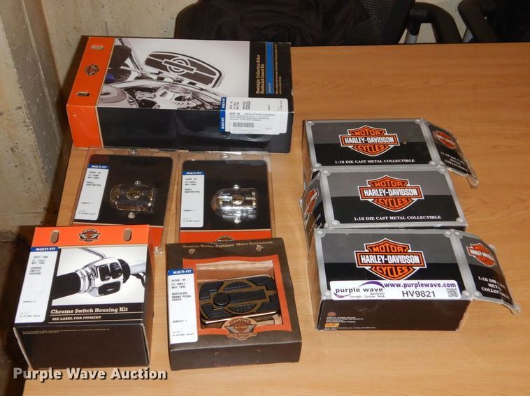 Harley Davidson motorcycle parts in Sioux Falls, SD Item HV9821 sold