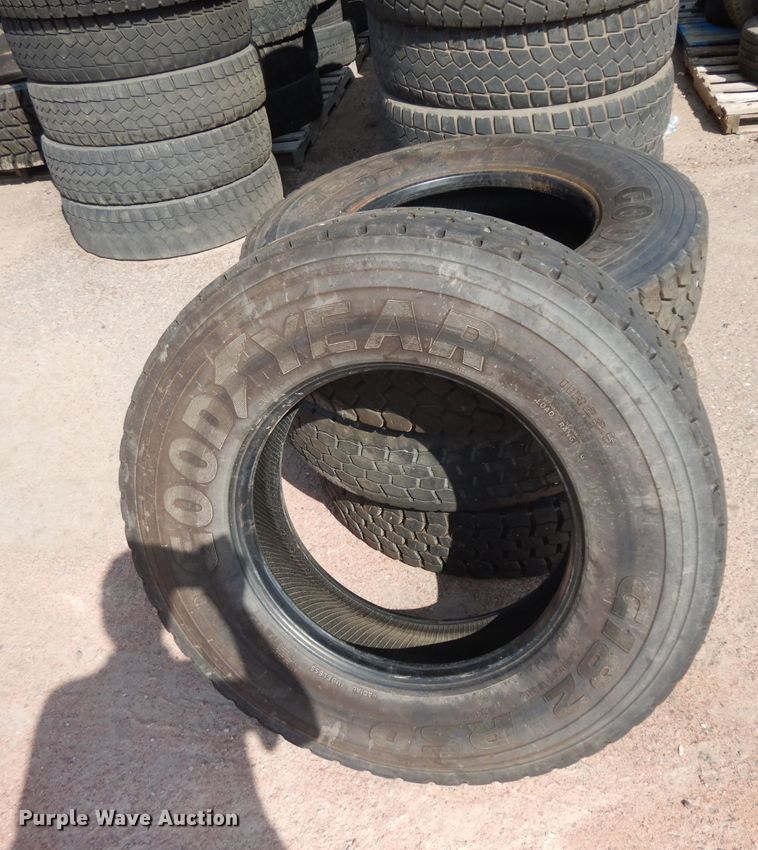 Tires in Sioux Falls, SD Item HV9869 sold Purple Wave