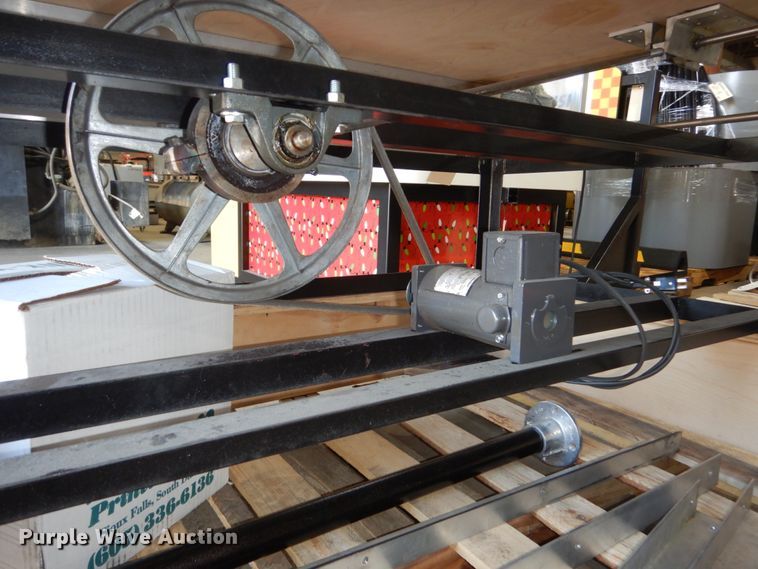 image for item HV9900 Earthquake machine exhibit