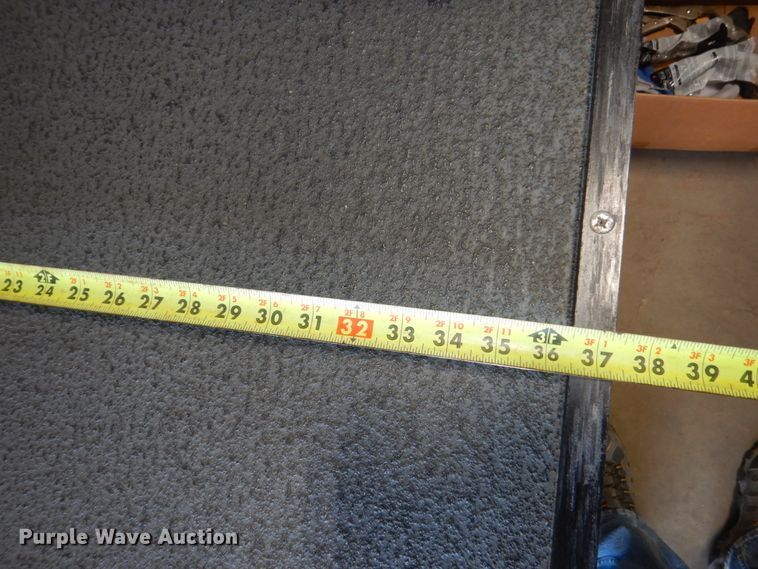 image for item HV9900 Earthquake machine exhibit