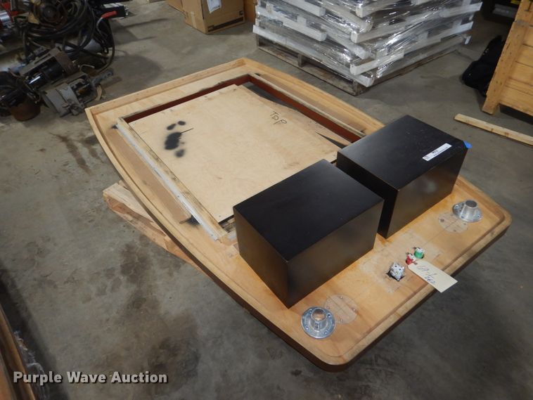 image for item HV9900 Earthquake machine exhibit