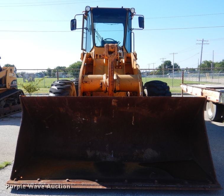 image for item HY9494 1989 John Deere 544E  wheel loader