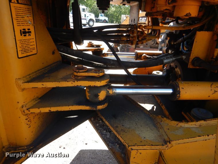 image for item HY9494 1989 John Deere 544E  wheel loader