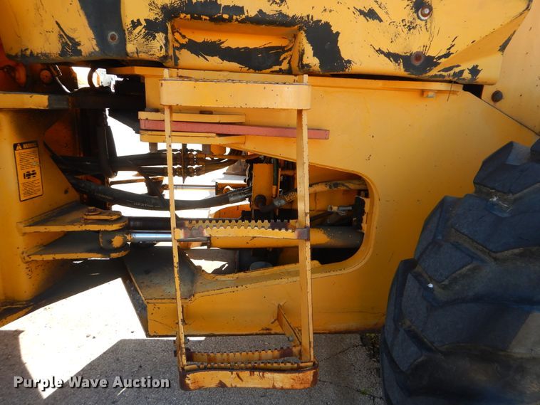 image for item HY9494 1989 John Deere 544E  wheel loader