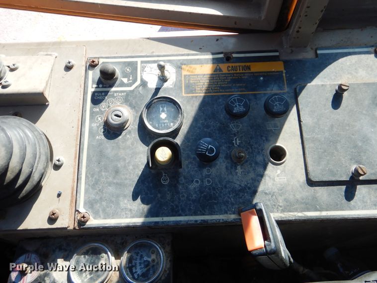 image for item HY9494 1989 John Deere 544E  wheel loader