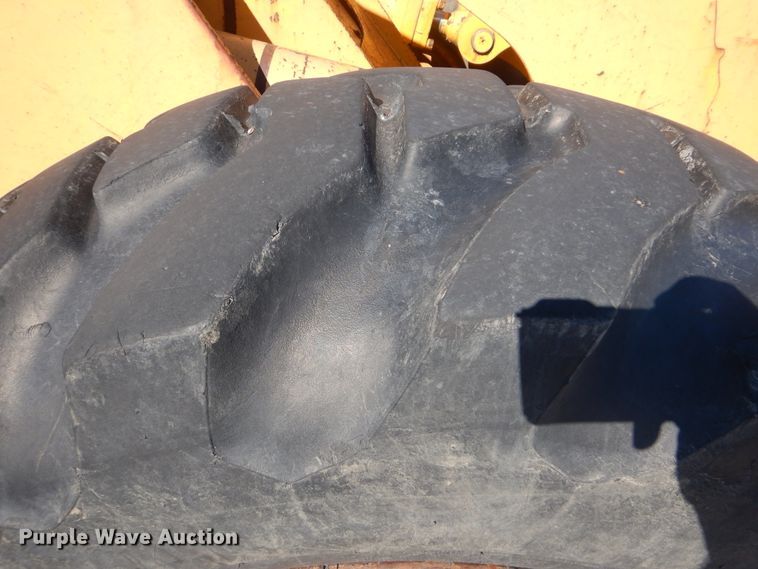 image for item HY9494 1989 John Deere 544E  wheel loader