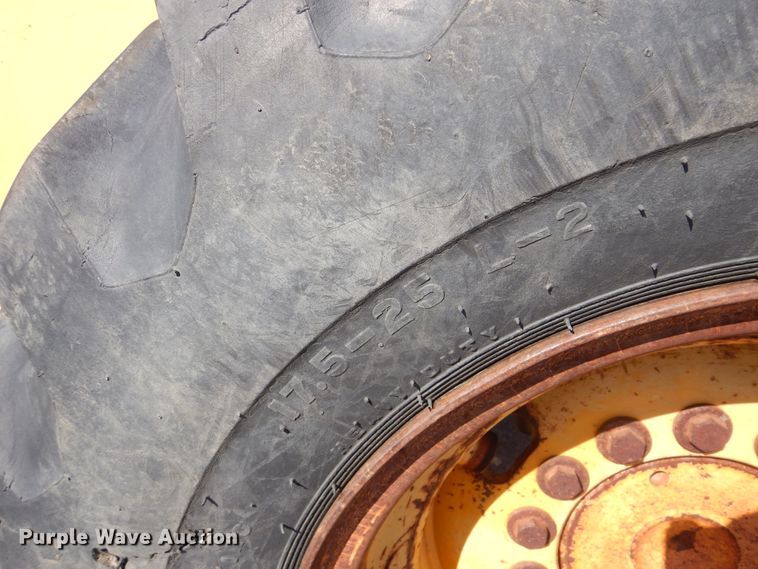 image for item HY9494 1989 John Deere 544E  wheel loader