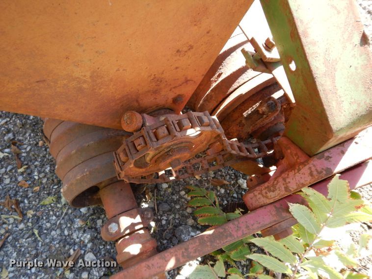 image for item HY9615 Brillion seeder