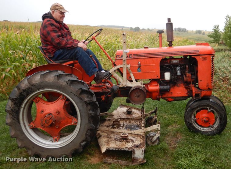 image for item AF9984 Case VAC  tractor