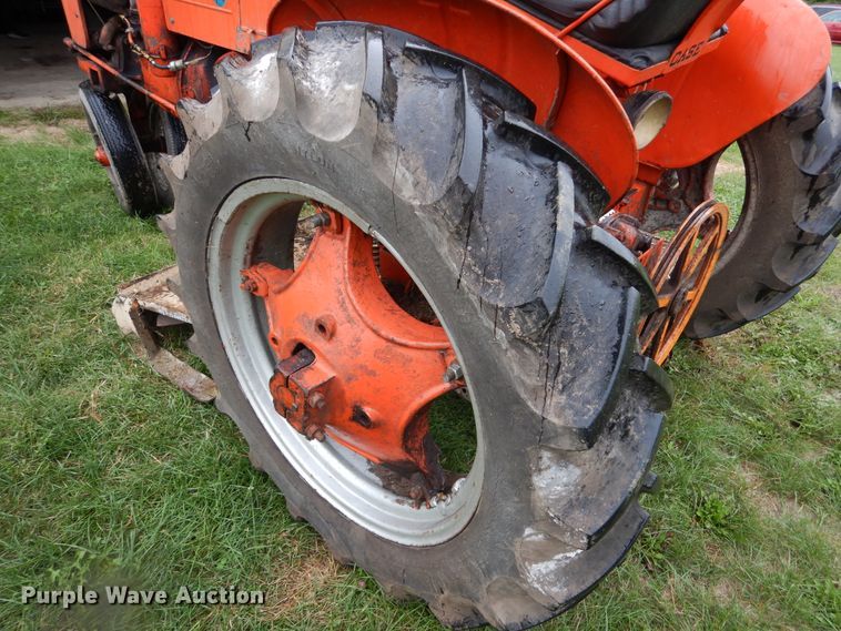 image for item AF9984 Case VAC  tractor