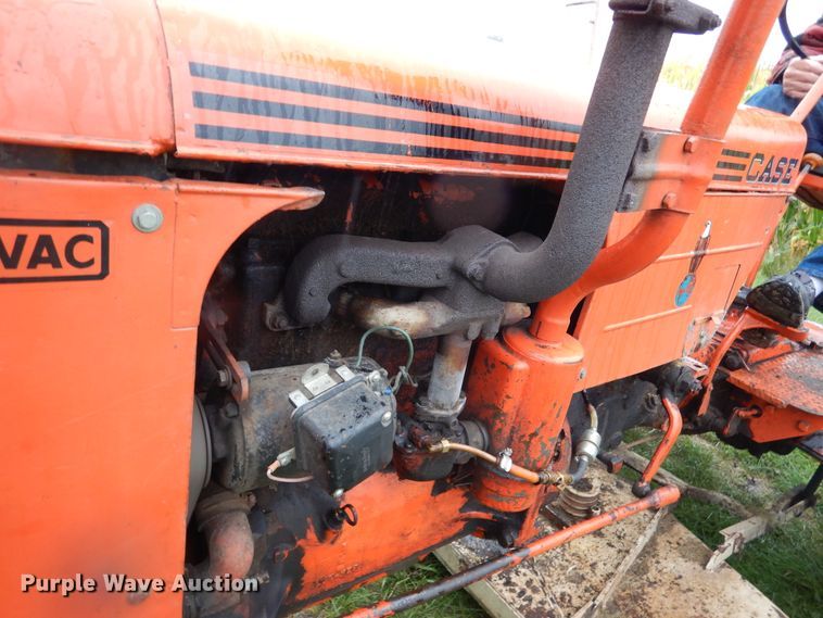 image for item AF9984 Case VAC  tractor