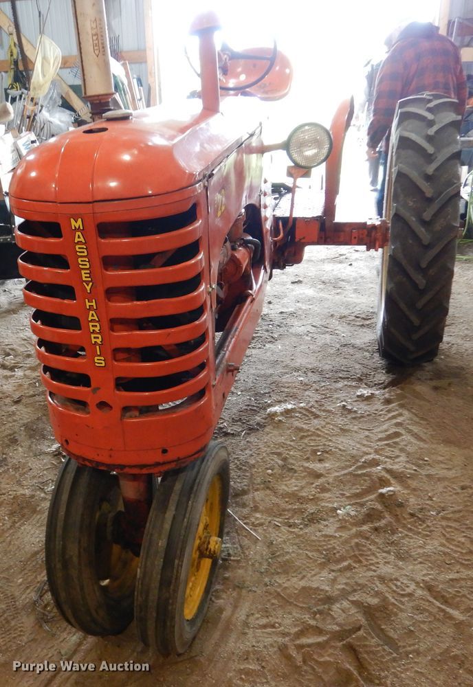 image for item AF9986 Massey-Harris 22  tractor