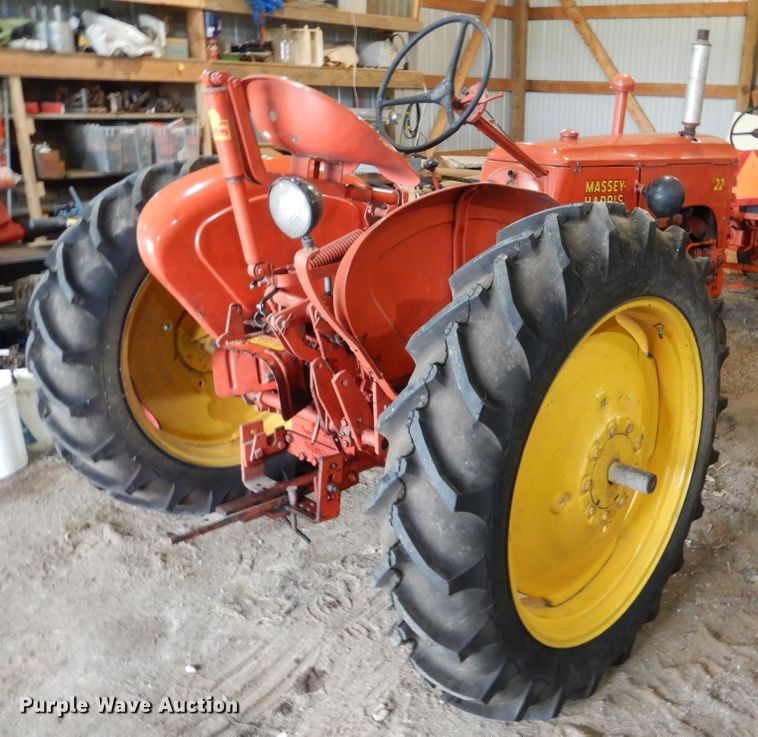 image for item AF9986 Massey-Harris 22  tractor