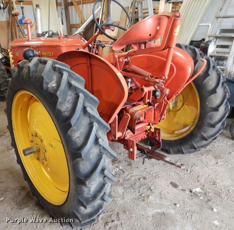 image for item AF9986 Massey-Harris 22  tractor
