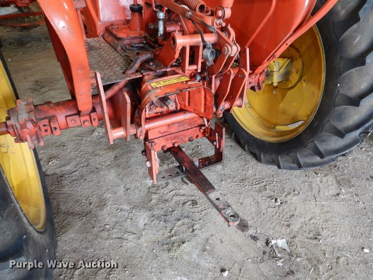 image for item AF9986 Massey-Harris 22  tractor