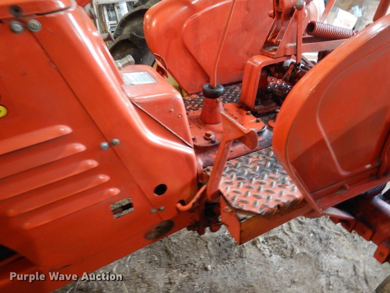 image for item AF9986 Massey-Harris 22  tractor