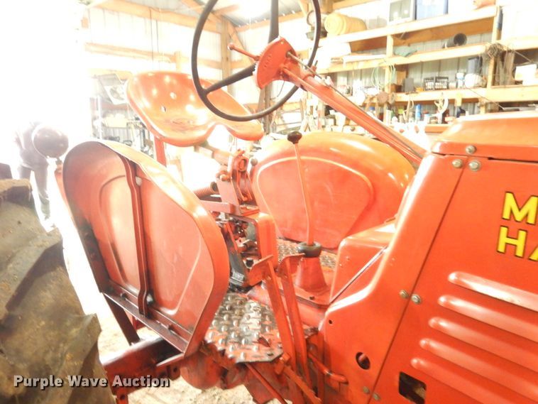 image for item AF9986 Massey-Harris 22  tractor