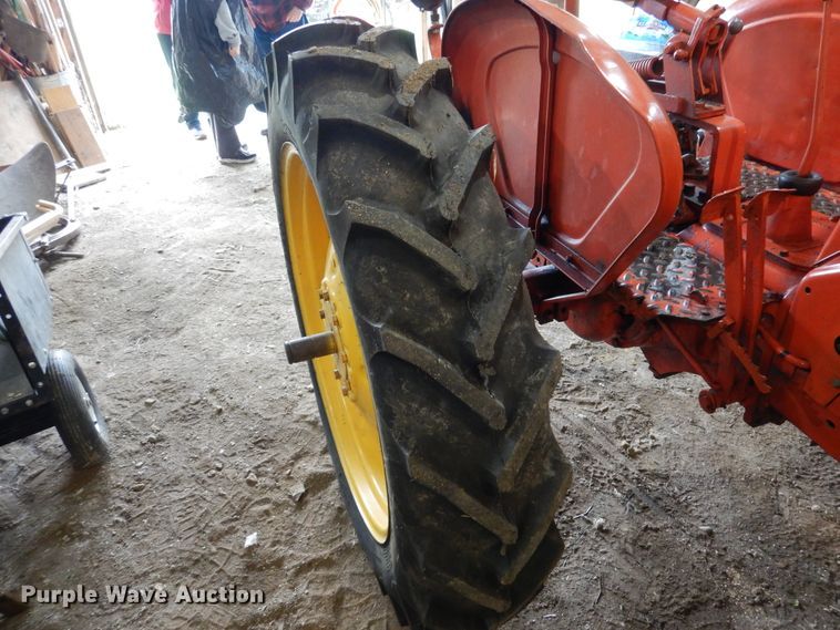 image for item AF9986 Massey-Harris 22  tractor