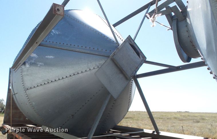image for item DD0295 Grain bin