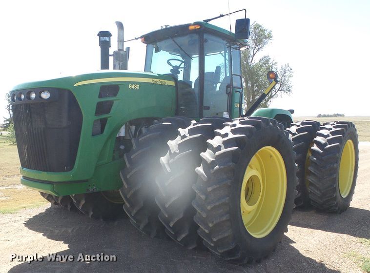 image for item DD0298 2010 John Deere 9430  4WD tractor