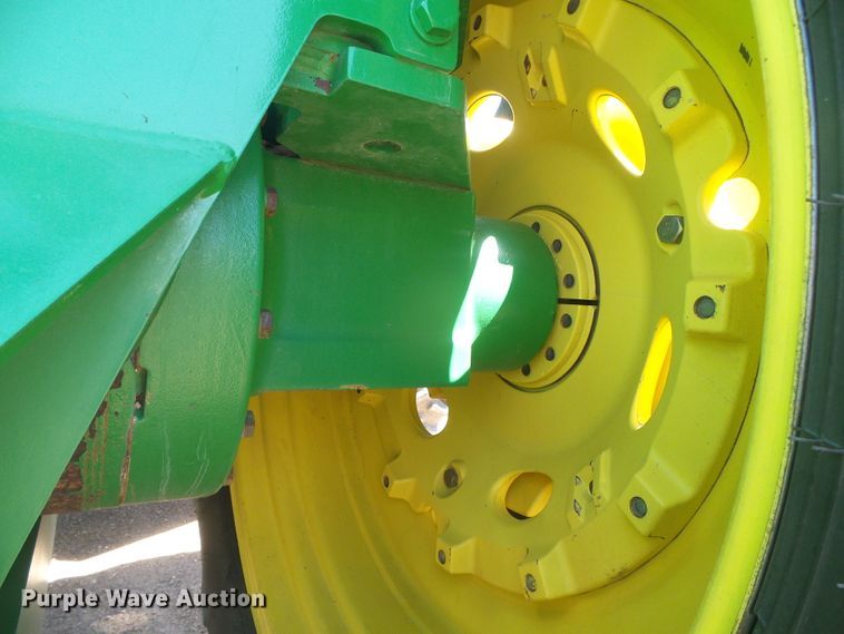 image for item DD0298 2010 John Deere 9430  4WD tractor