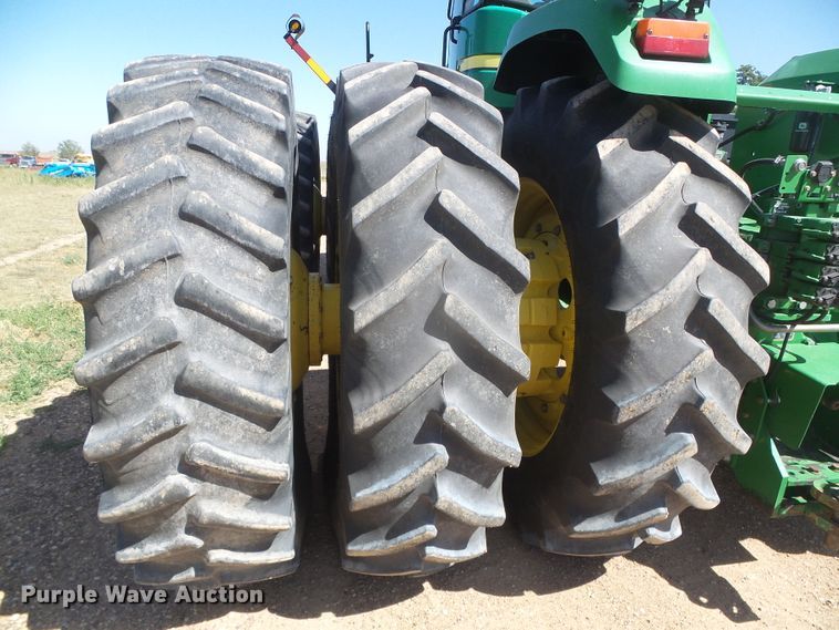 image for item DD0298 2010 John Deere 9430  4WD tractor