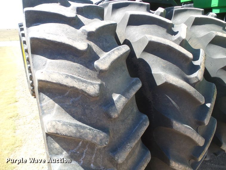 image for item DD0298 2010 John Deere 9430  4WD tractor