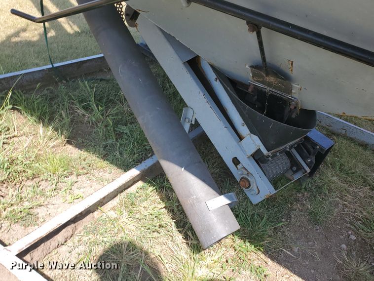 image for item DE4480 Convey All seed tender